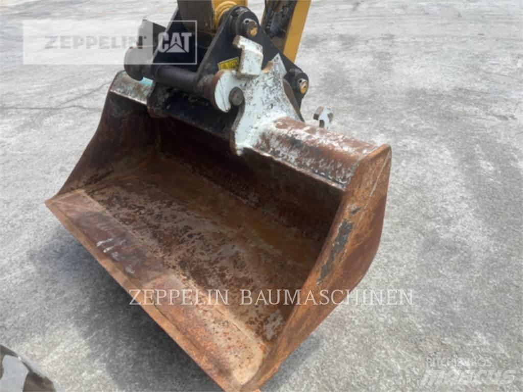 CAT M315-07A Bageri na kotačima