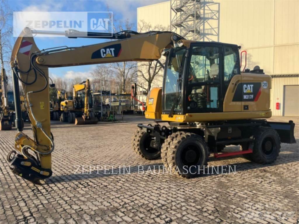 CAT M317F Bageri na kotačima
