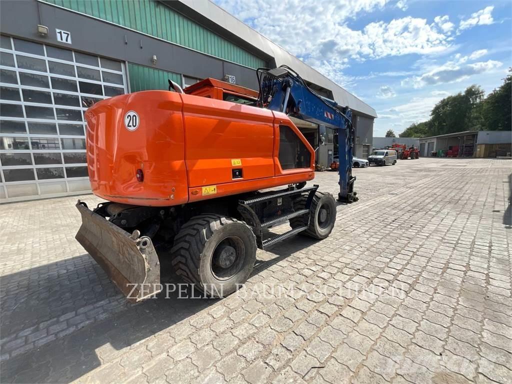 CAT M318-07A Bageri na kotačima
