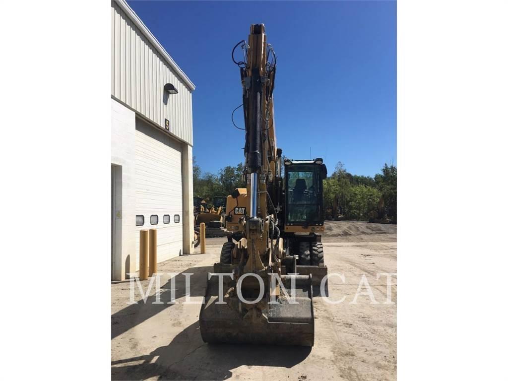 CAT M318F Bageri na kotačima