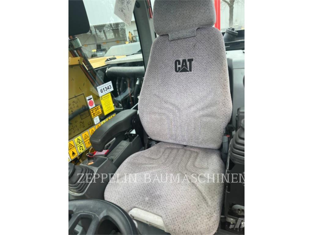 CAT M320F Bageri na kotačima