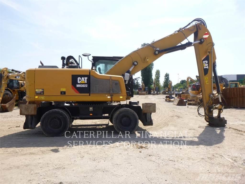 CAT MH3022-06 Bageri na kotačima