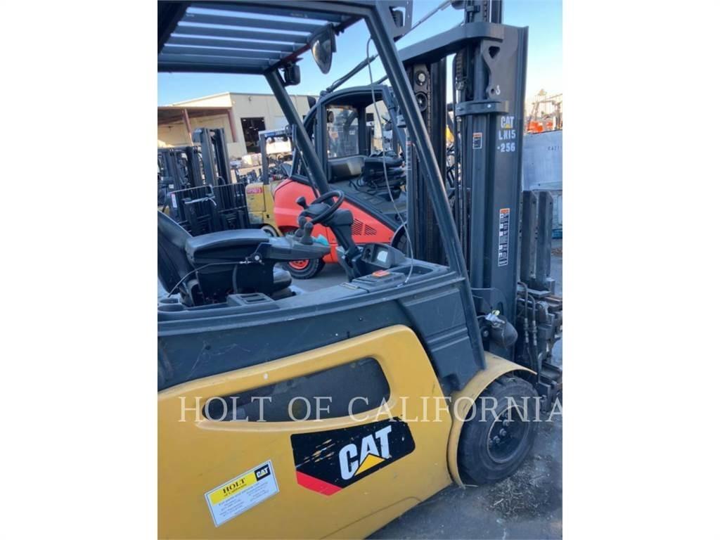 CAT MITSUBISHI 2EP6500 Električni viličari