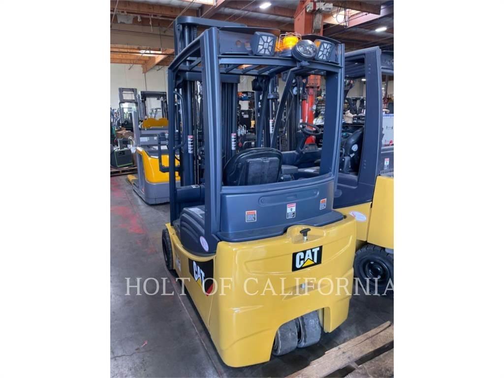 CAT MITSUBISHI 2ET4000 Električni viličari