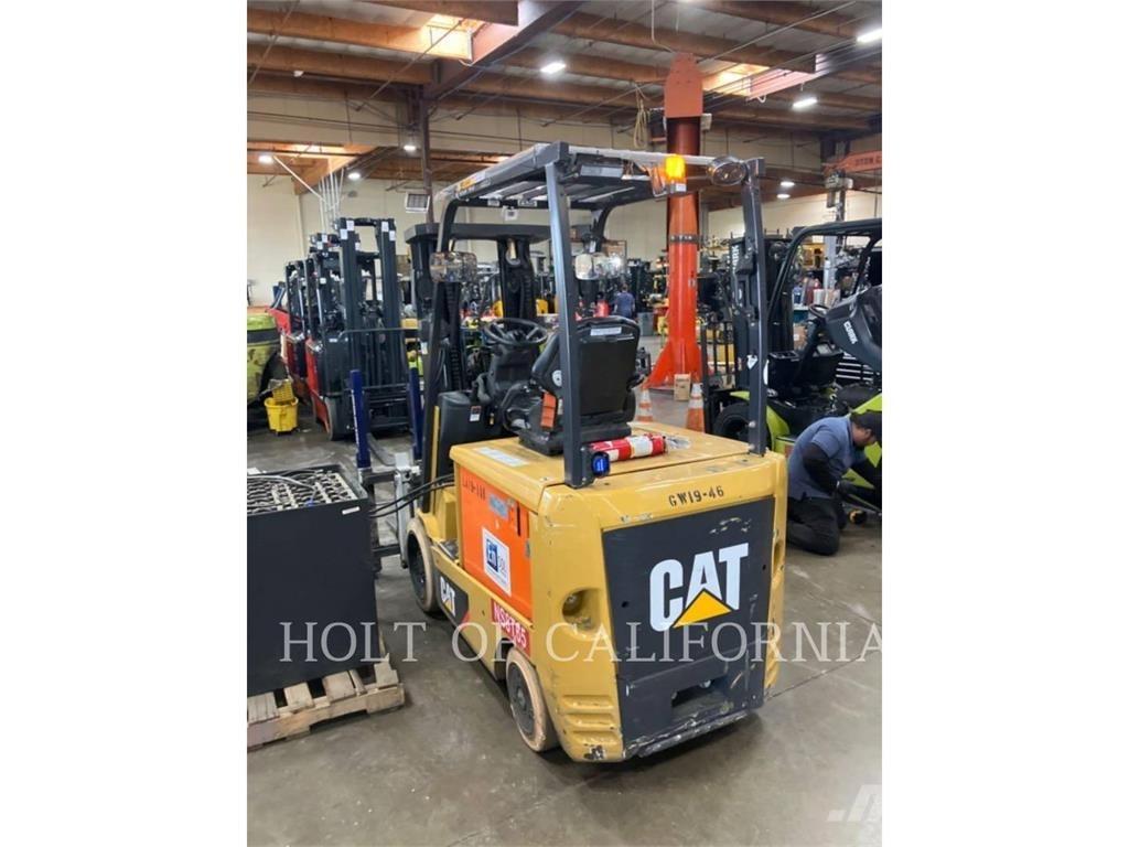 CAT MITSUBISHI EC30N2 Električni viličari
