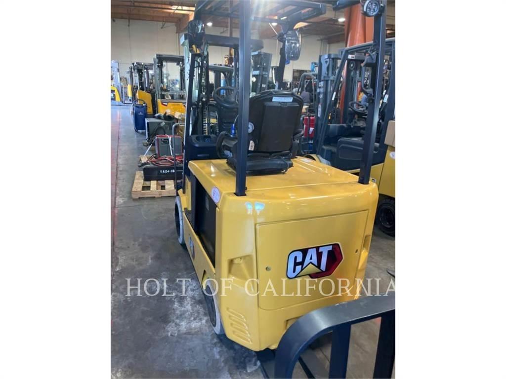CAT MITSUBISHI EC30N3 Električni viličari