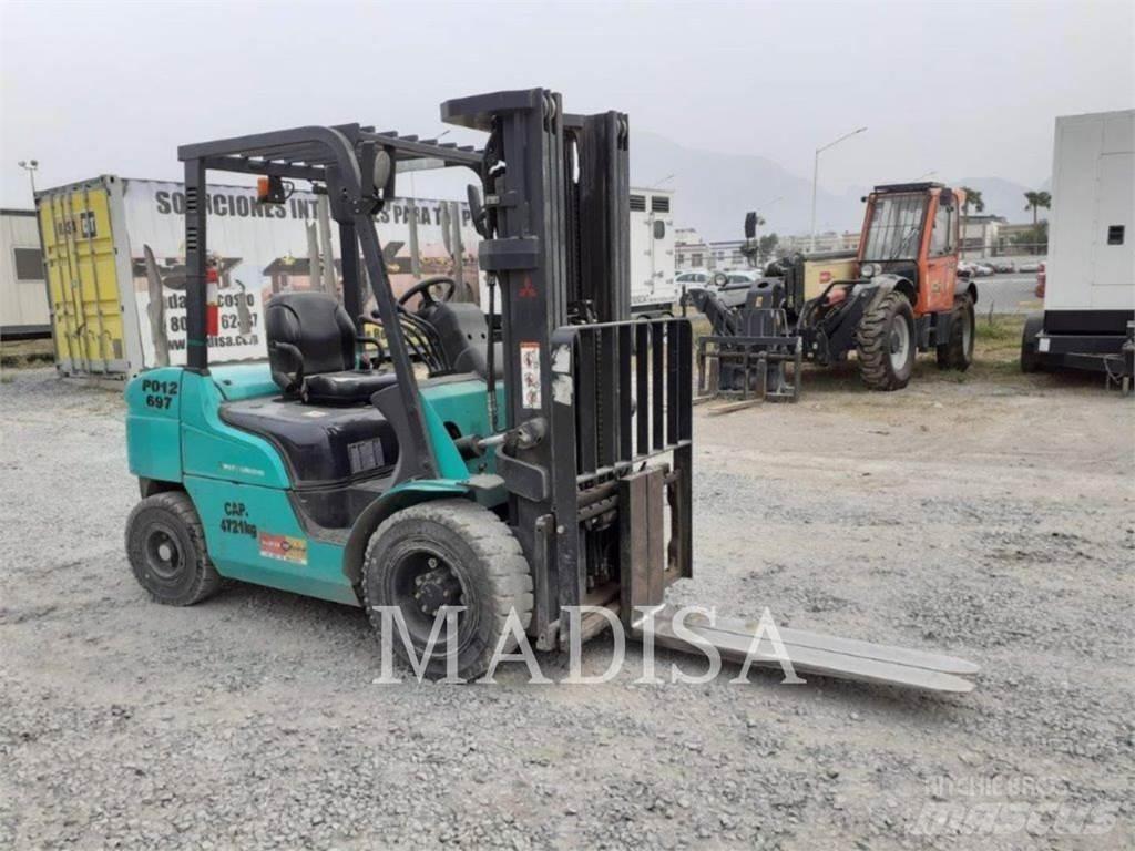 CAT MITSUBISHI FD30NM5 Viličari - ostalo