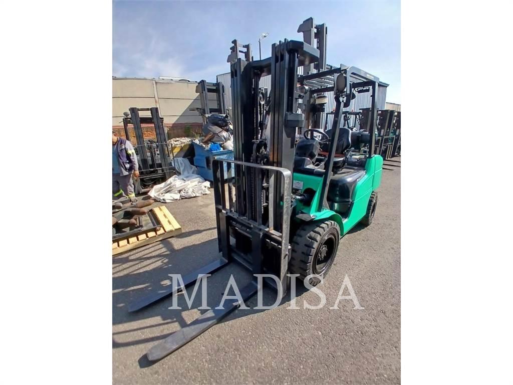 CAT MITSUBISHI FG30N-LP Viličari - ostalo