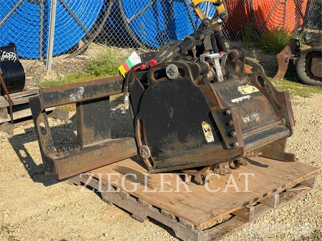 CAT PC205 Skid steer mini utovarivači