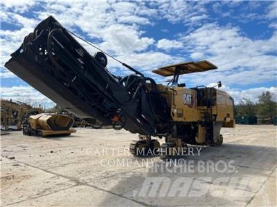 CAT PM822 Asfaltne hladne glodalice