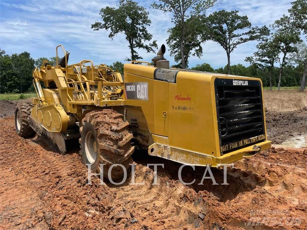 CAT RM300 Uređaji za recikliranje asfalta