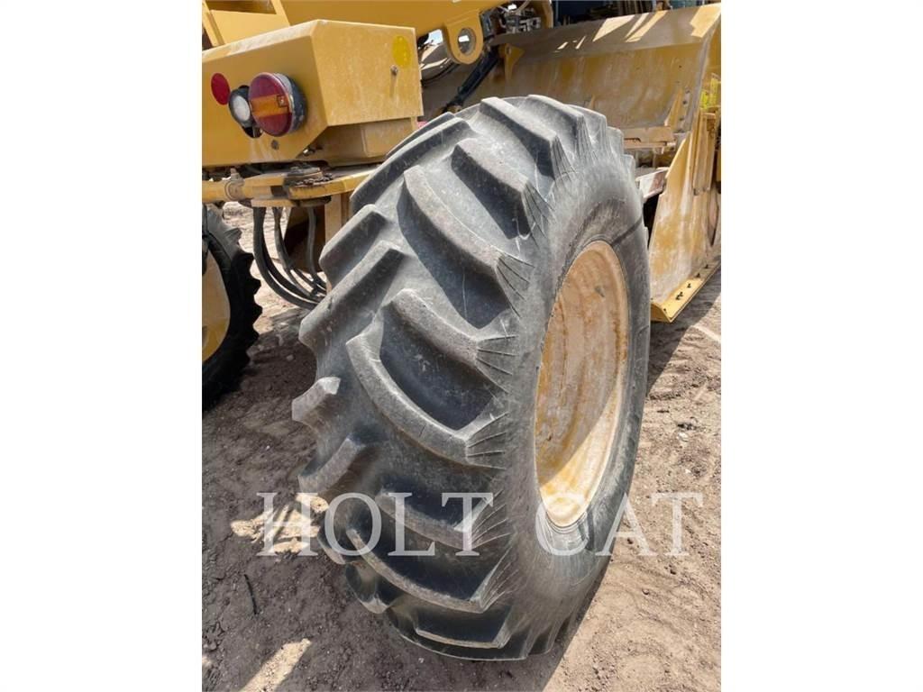 CAT RM400 Uređaji za recikliranje asfalta