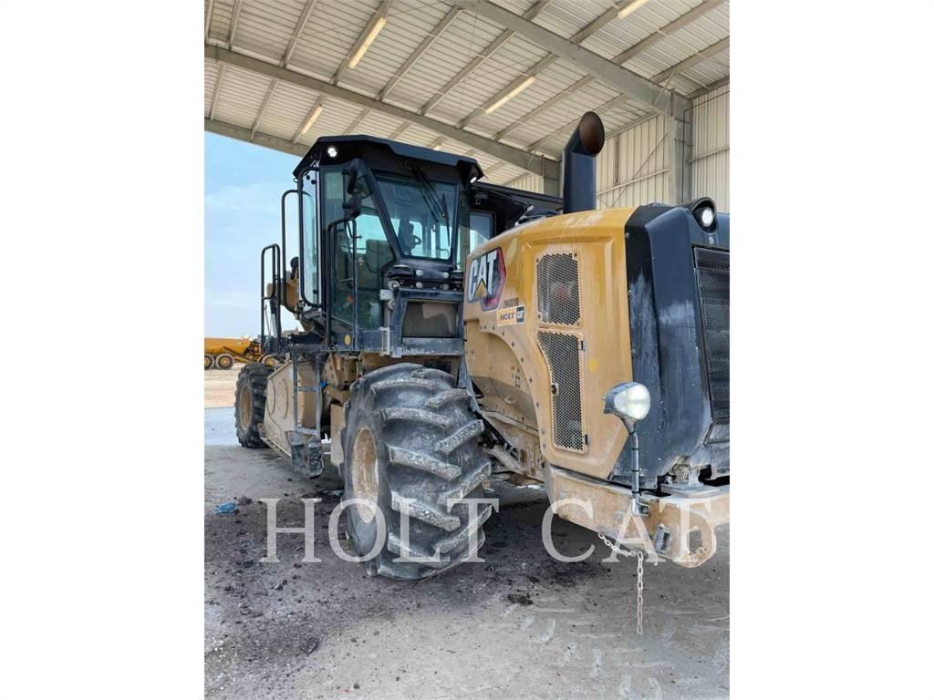 CAT RM400 CAB Uređaji za recikliranje asfalta
