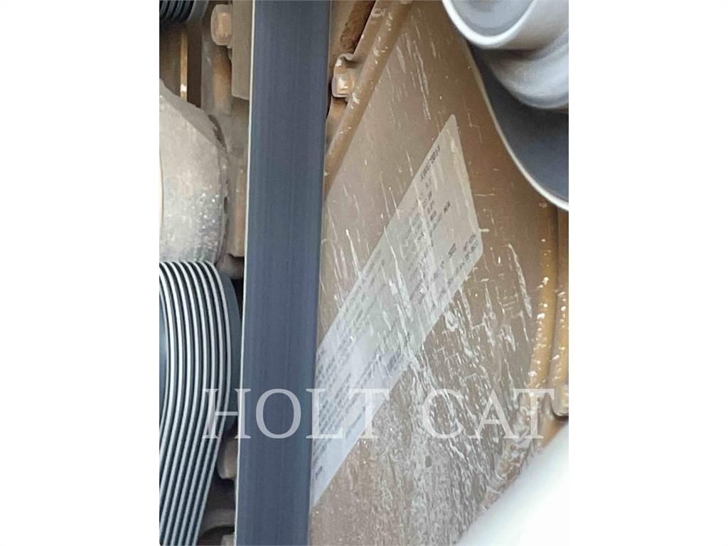 CAT RM400 CAB Uređaji za recikliranje asfalta