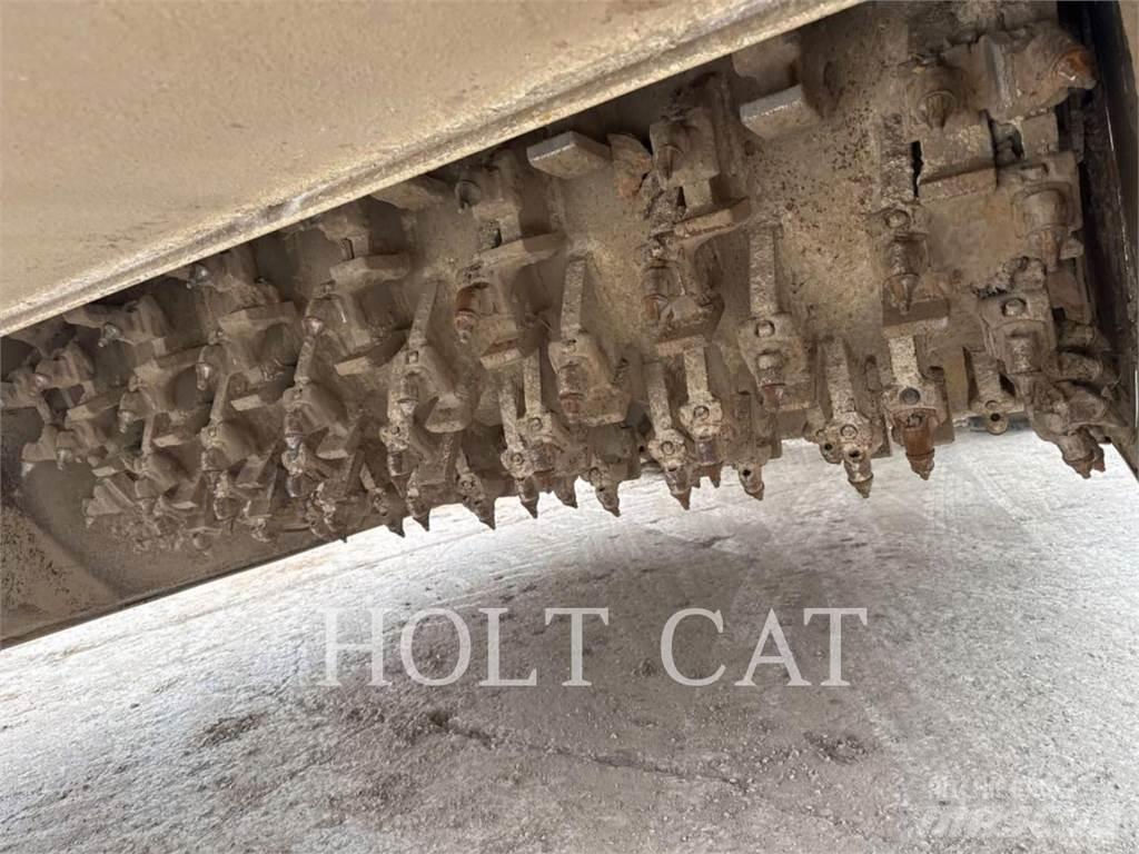 CAT RM400 CAB Uređaji za recikliranje asfalta