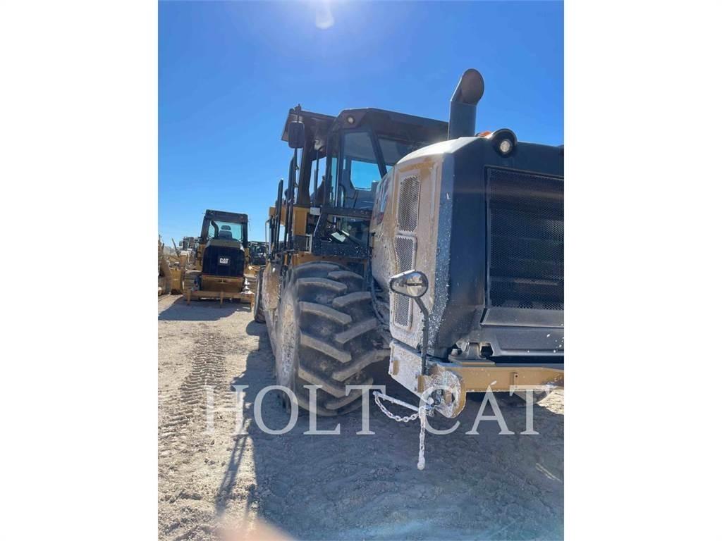 CAT RM400 CAB Uređaji za recikliranje asfalta