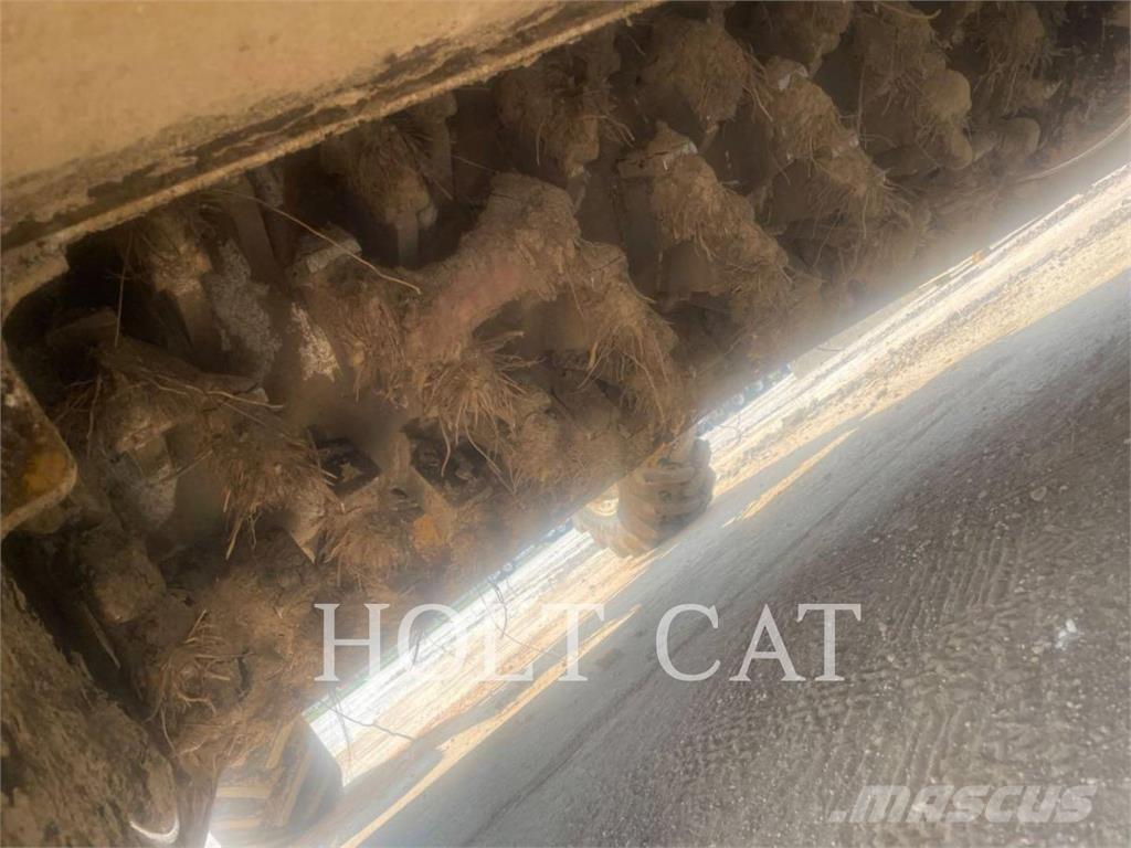 CAT RM400 CAB Uređaji za recikliranje asfalta