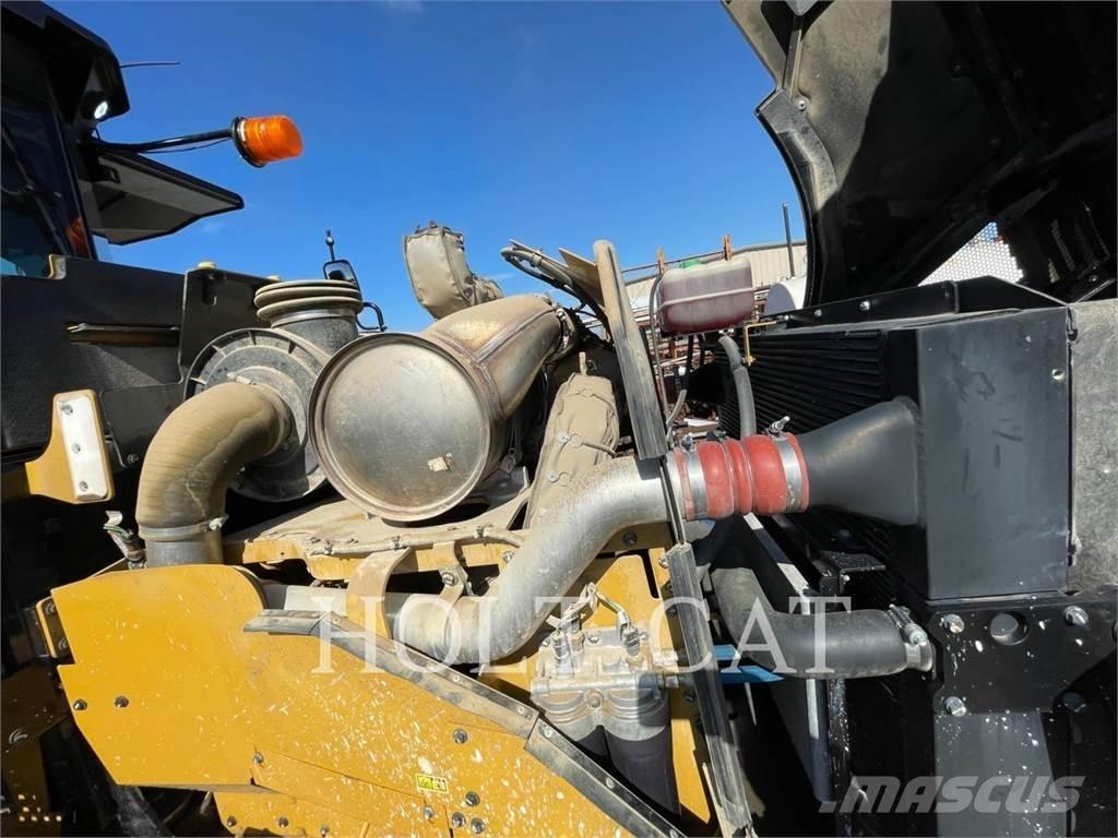 CAT RM400 CAB Uređaji za recikliranje asfalta