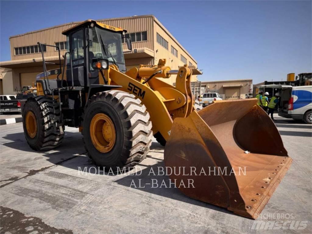 CAT SEM660D Utovarivači na kotačima