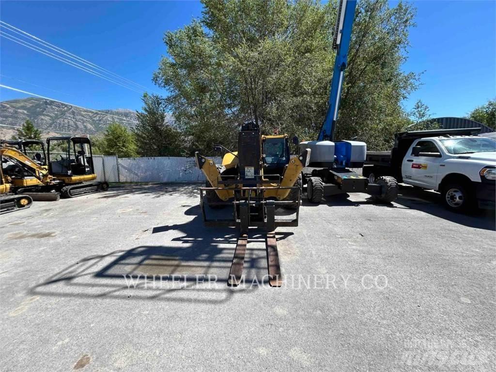 CAT TL1055D CB Teleskopski viličari