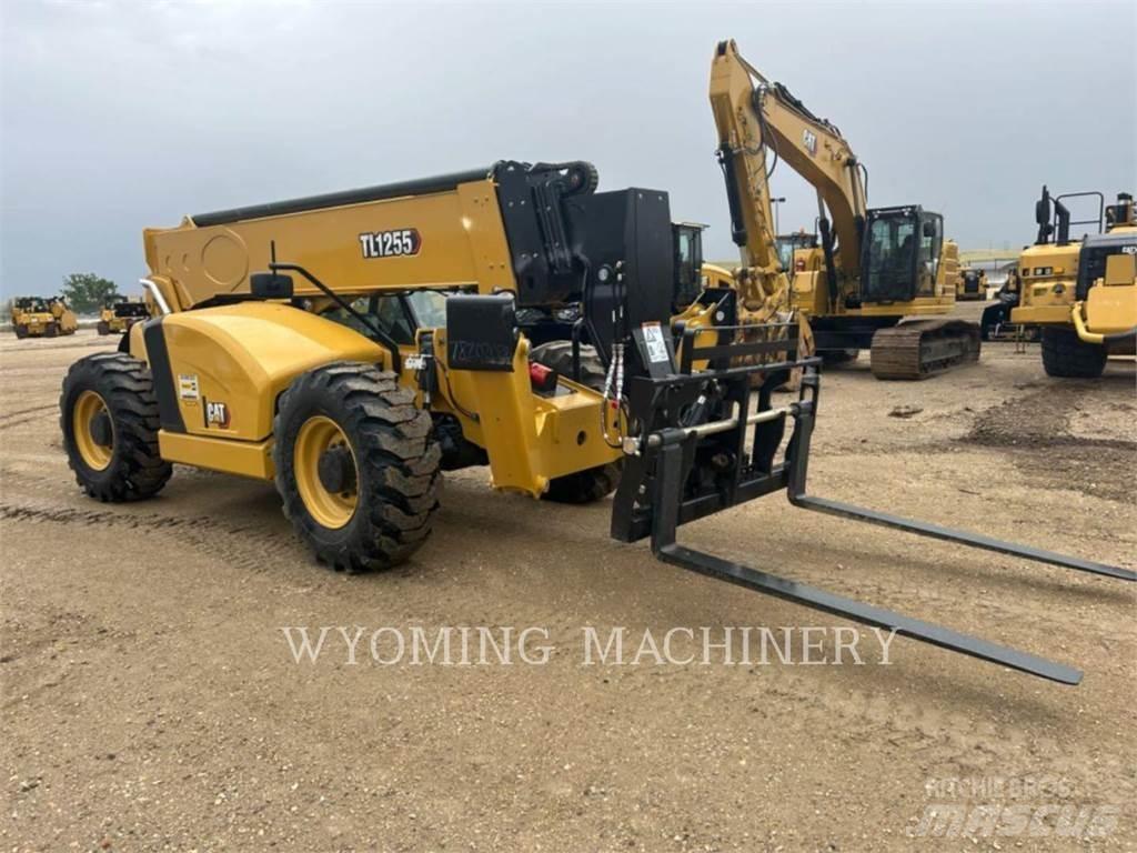 CAT TL1255 Teleskopski viličari