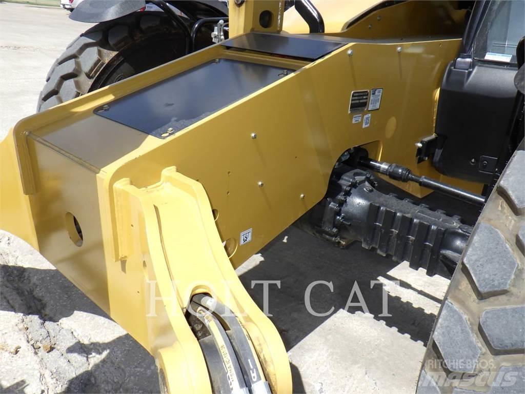 CAT TL125505 Teleskopski viličari