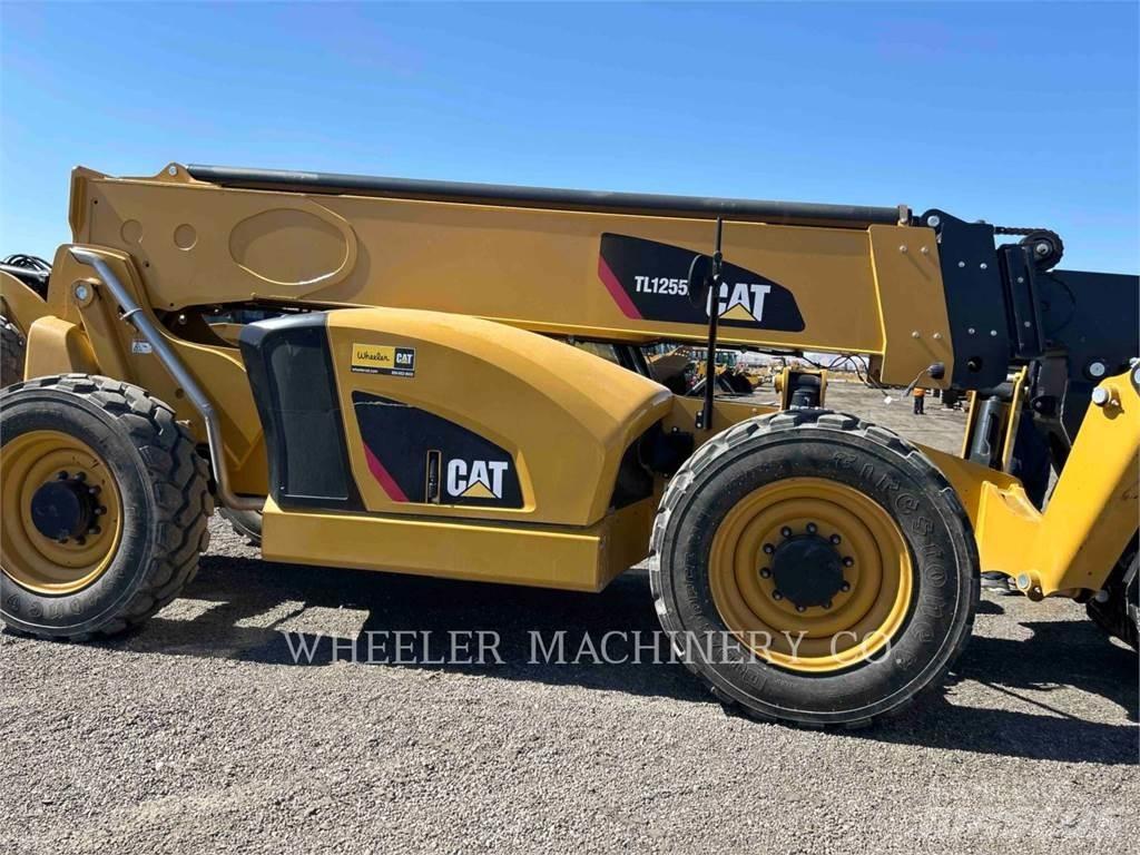 CAT TL1255D CB Teleskopski viličari