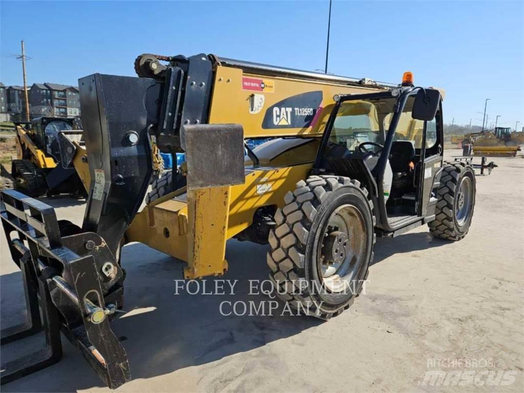 CAT TL1255DO Teleskopski viličari