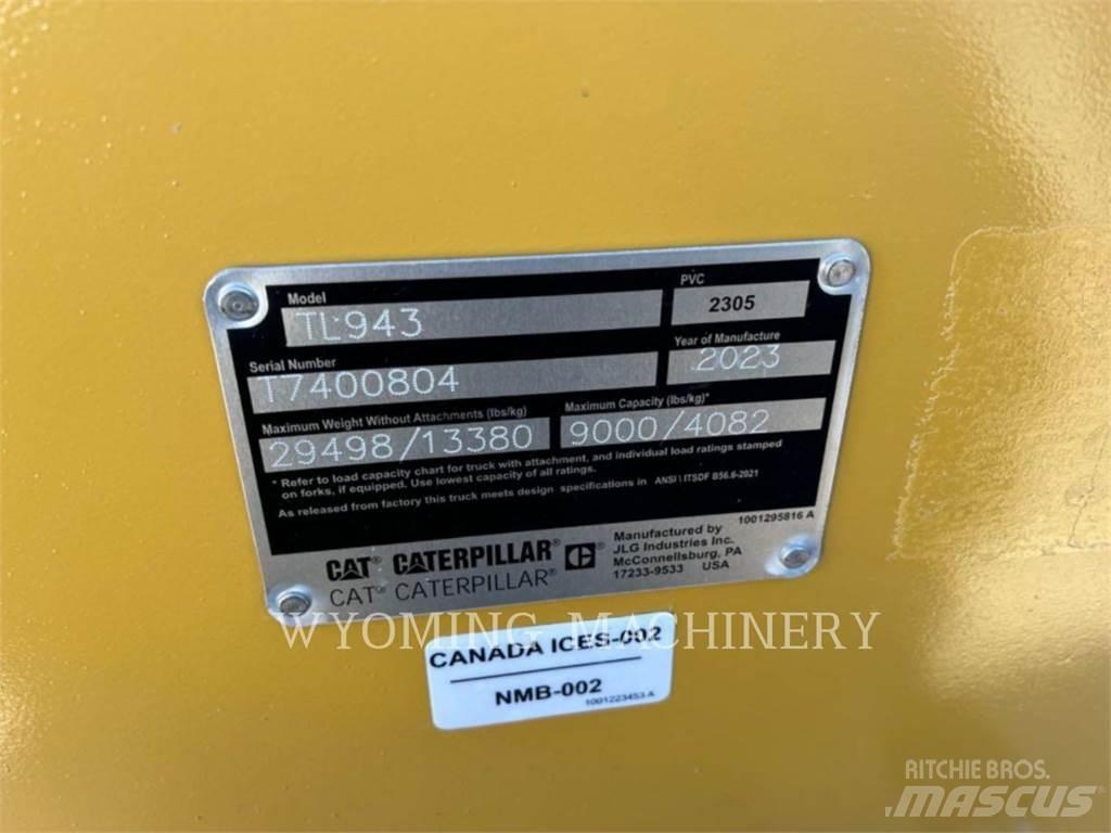 CAT TL943 Teleskopski viličari