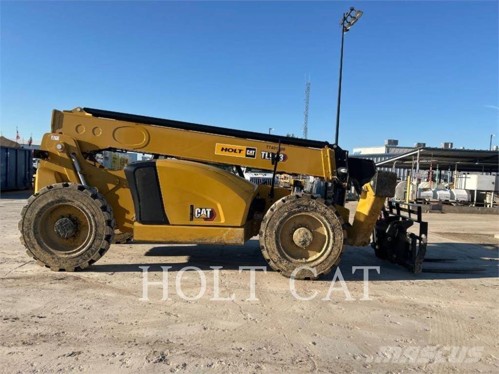 CAT TL943 Teleskopski viličari
