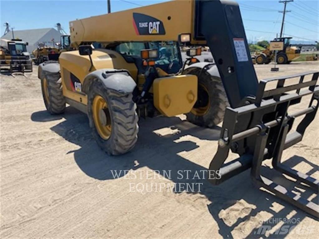 CAT TL943C Teleskopski viličari