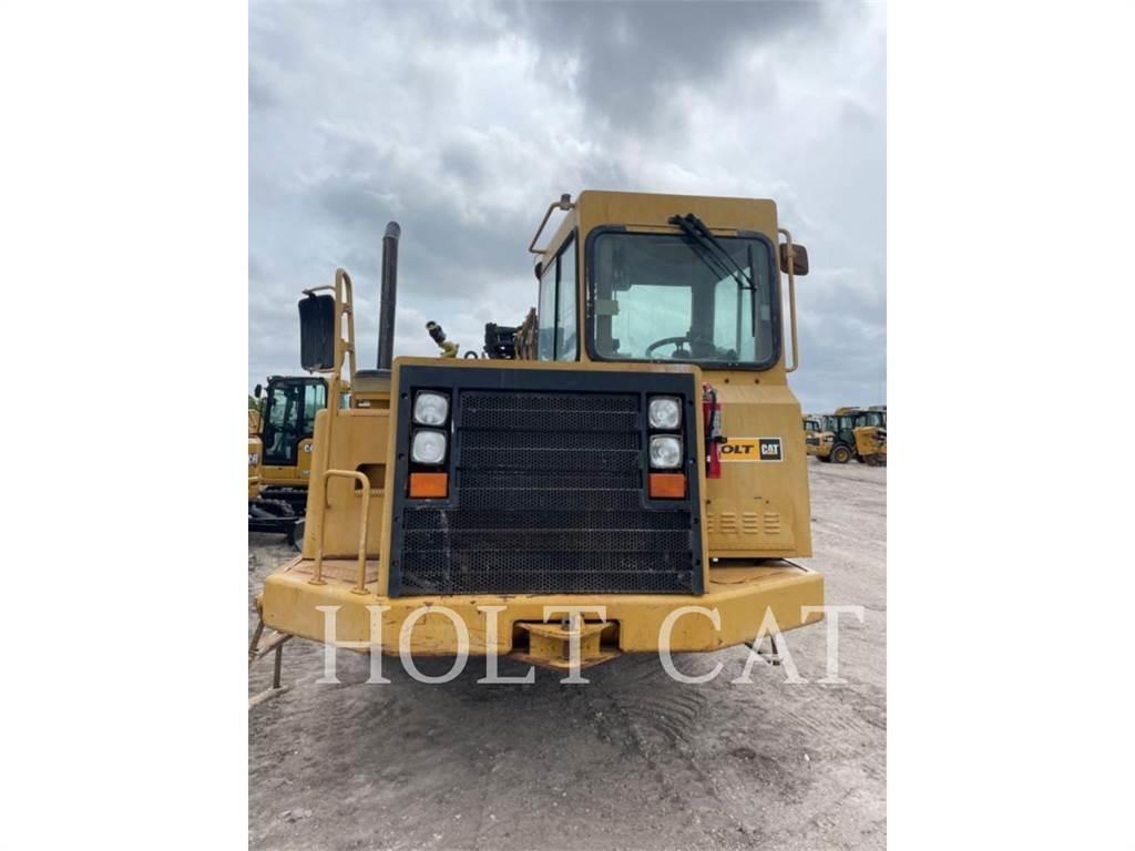 CAT W00 613C Strugači