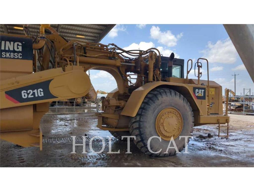 CAT W00 621G Strugači