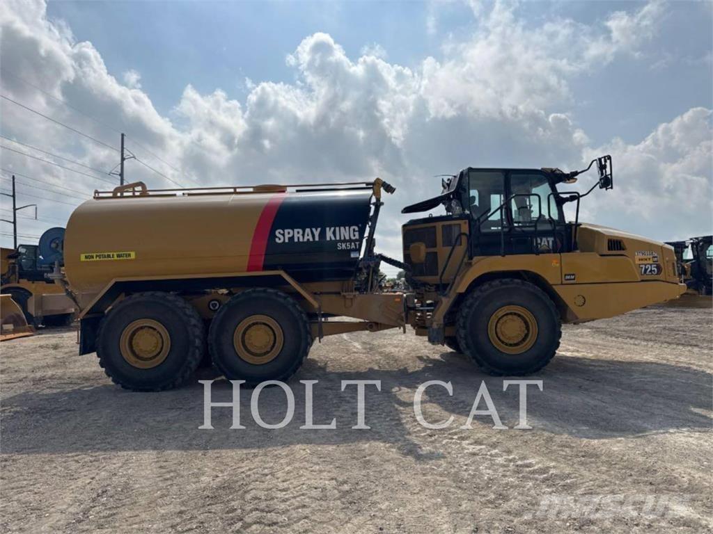 CAT W00 725 Kamioni cisterne