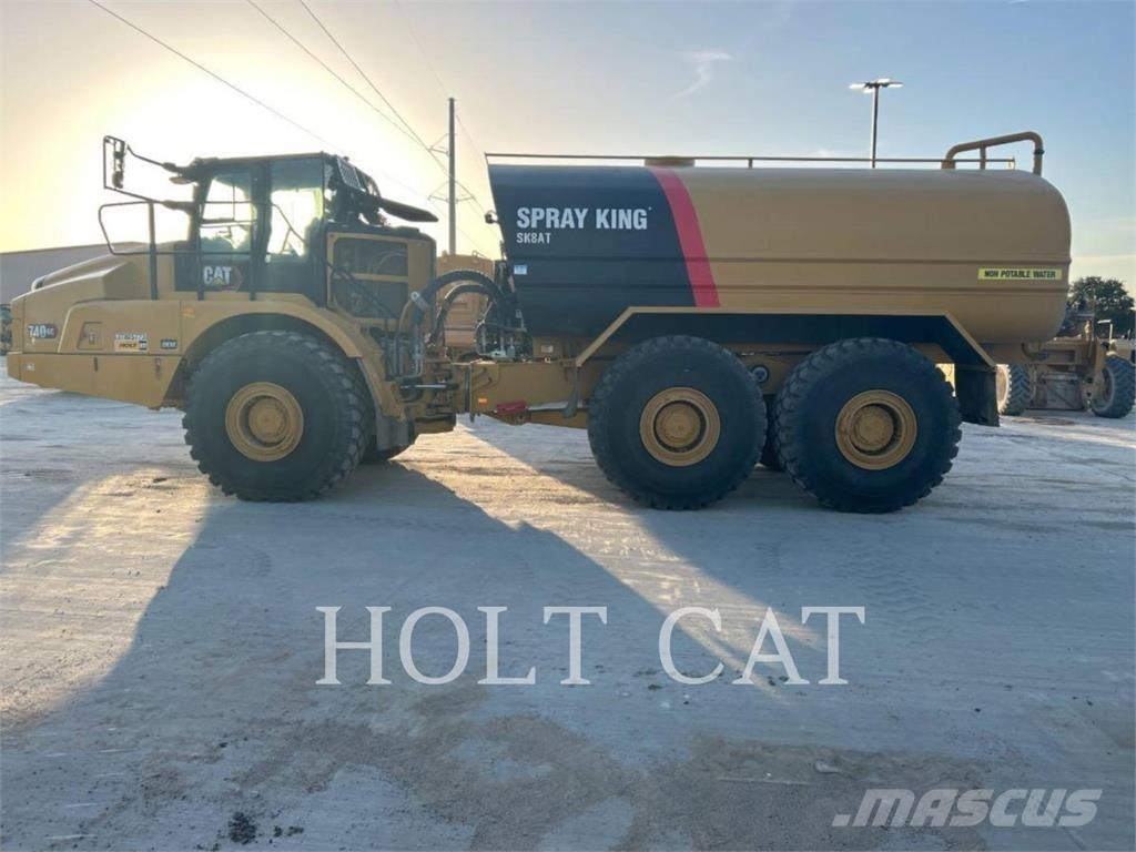 CAT W00 740GC Kamioni cisterne