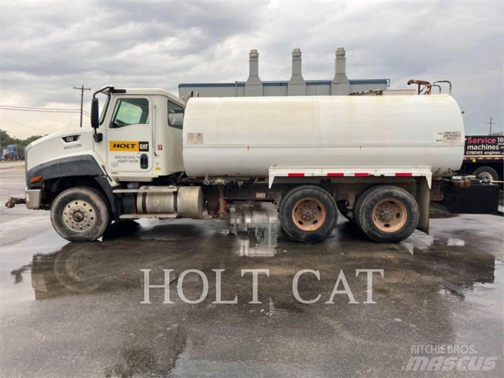 CAT WATER 4000 Kamioni cisterne