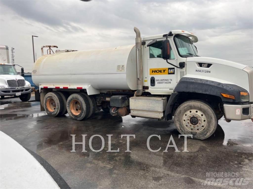CAT WATER 4000 Kamioni cisterne