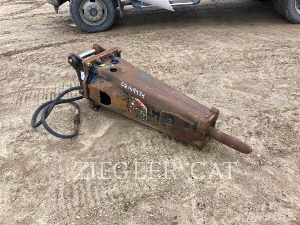 CAT WT-HAMR Bageri gusjeničari