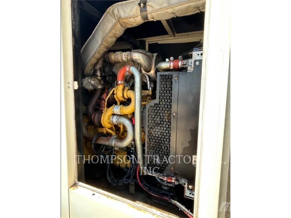 CAT XQ 100 Ostali agregati