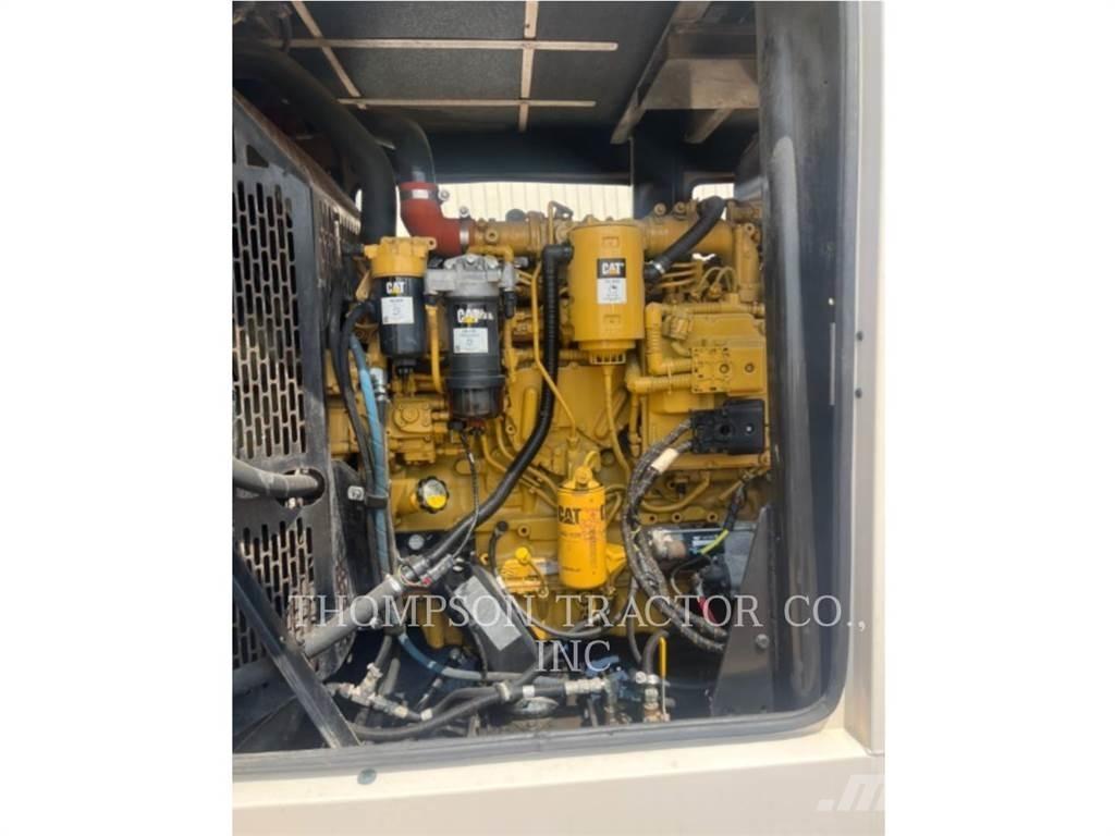 CAT XQ 230 Ostali agregati