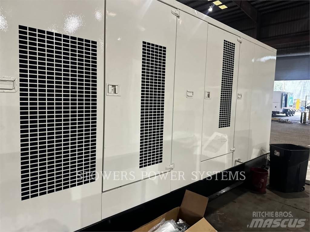 CAT XQ400 Ostali agregati