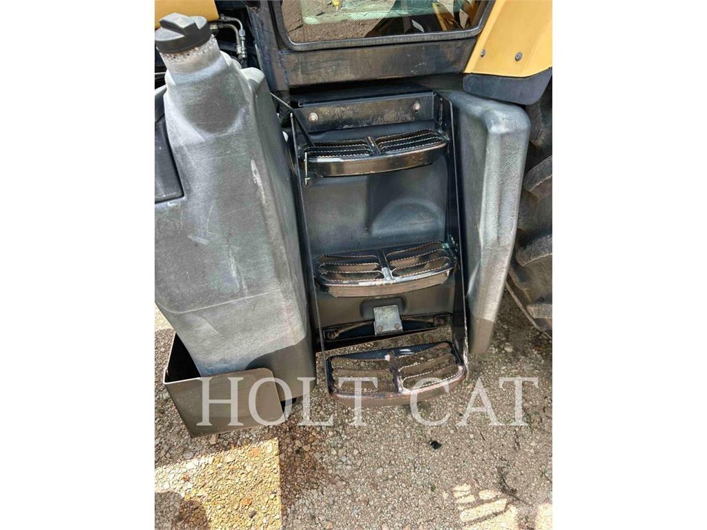 Challenger MT535B Traktori