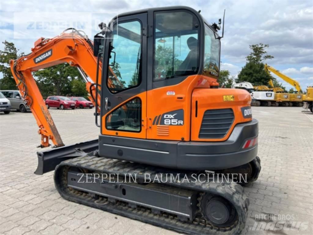 Doosan DX85R-3 Bageri gusjeničari