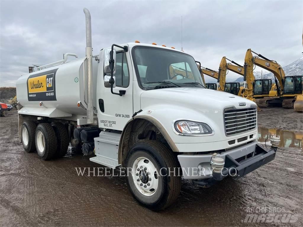 Freightliner WT4000 A Kamioni cisterne