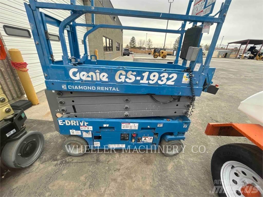 Genie GS1932 Škaraste platforme