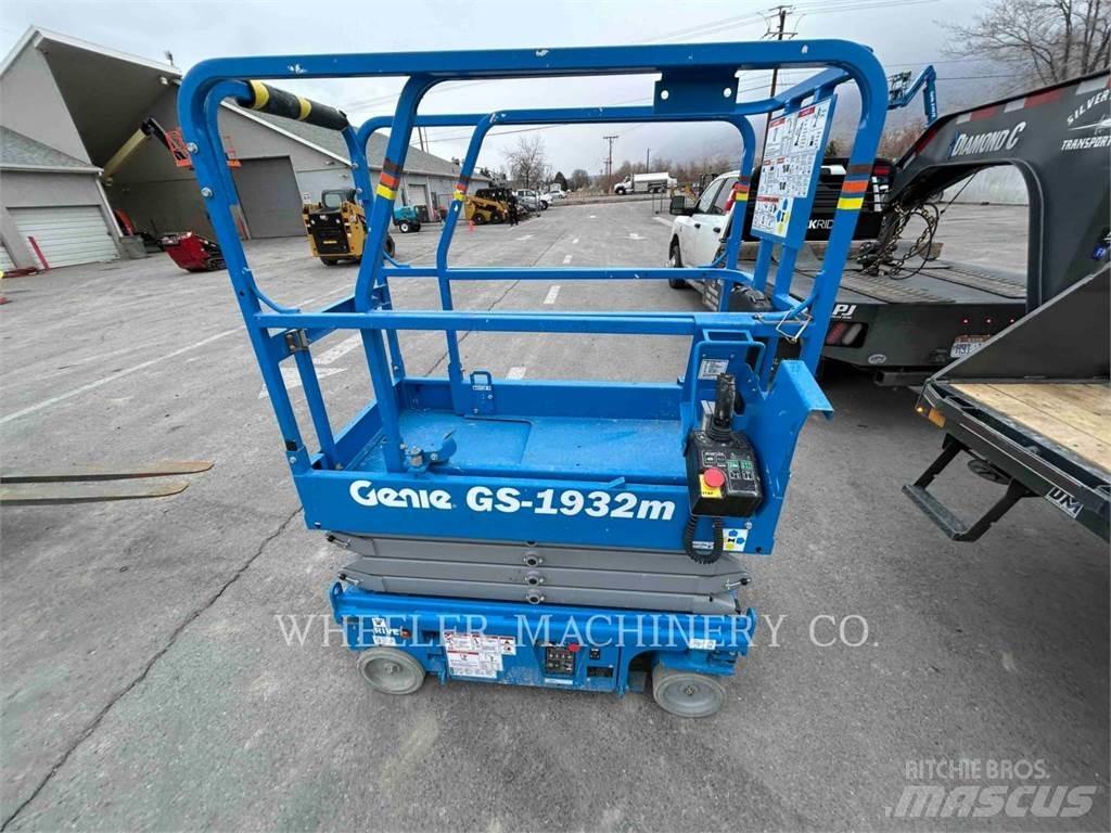 Genie GS1932M Škaraste platforme