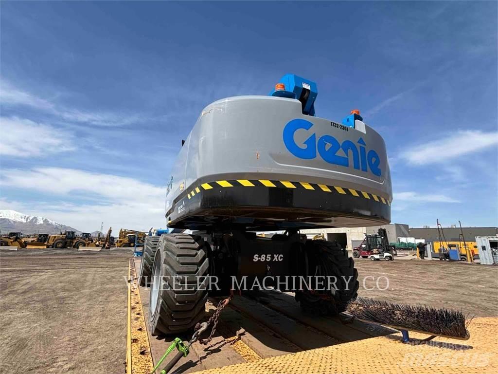 Genie S85XC Zglobne podizne platforme
