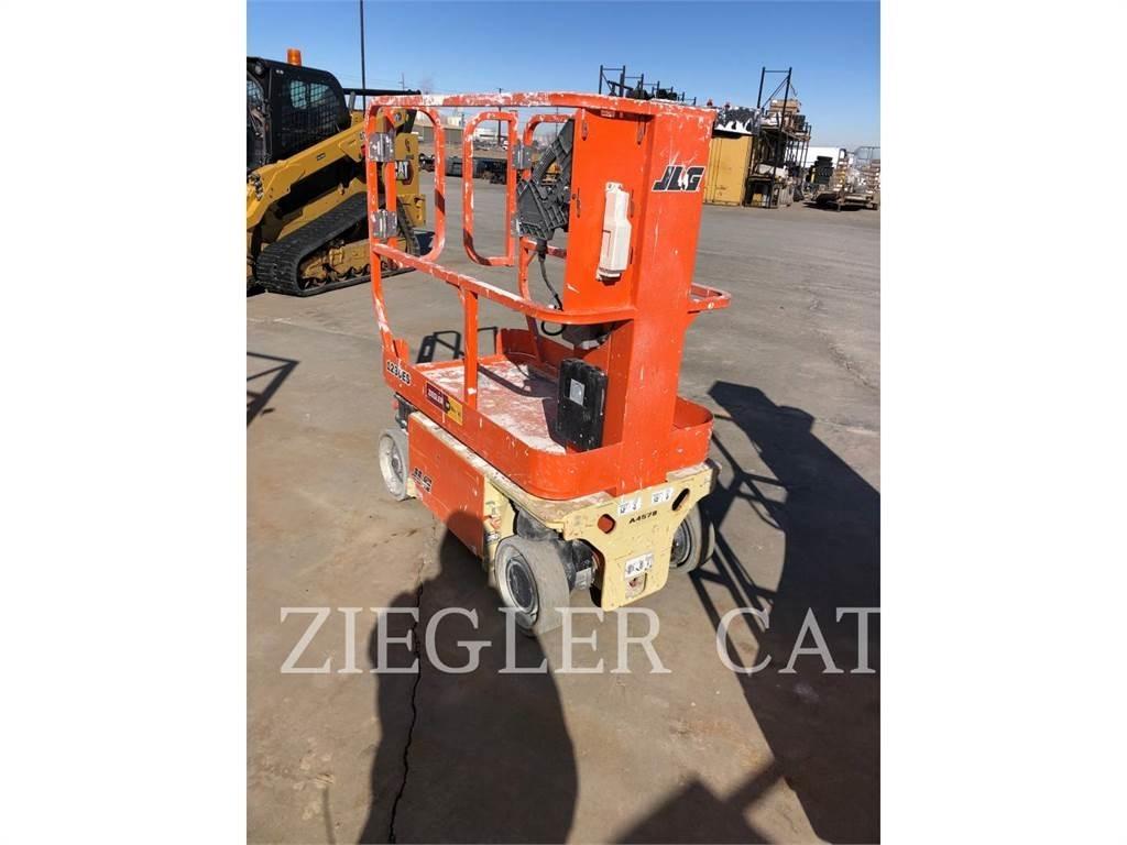 JLG 1230ES Škaraste platforme