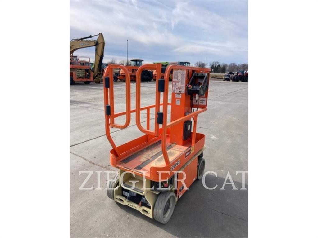 JLG 1230ES Škaraste platforme