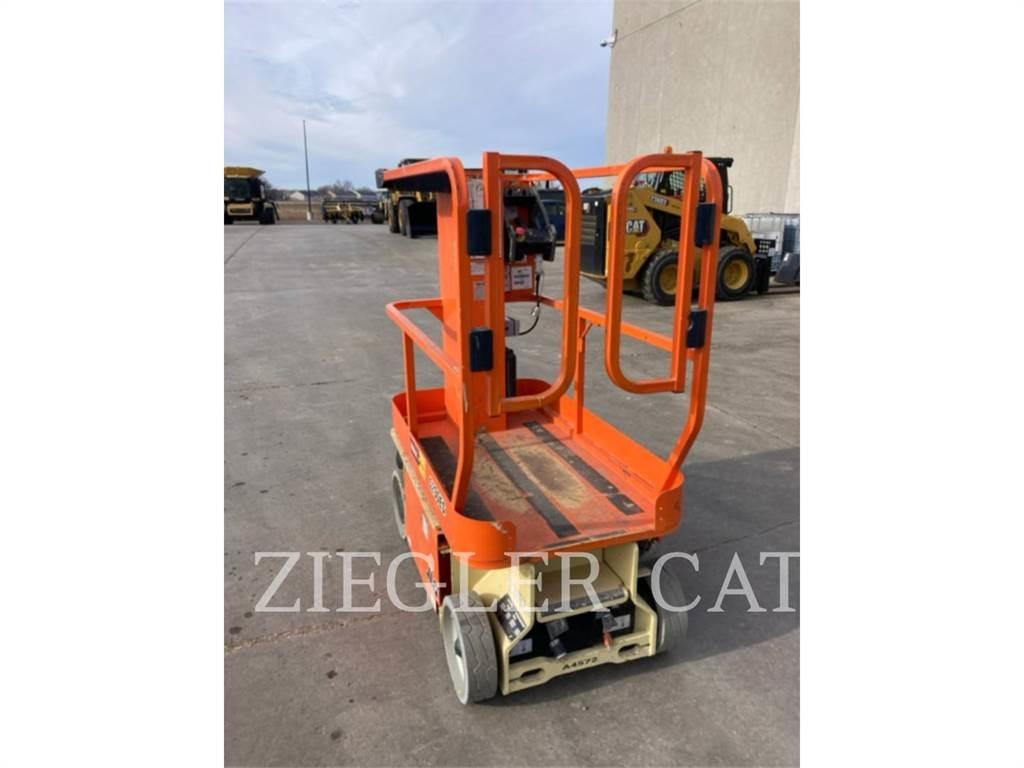 JLG 1230ES Škaraste platforme